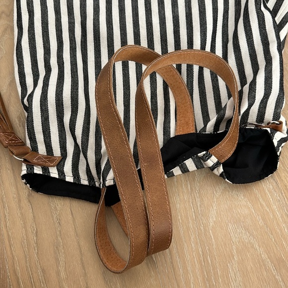Noonday Collective Valencia Tote Beach Bucket Summer Travel Bag Leather Bohemian - Picture 14 of 14